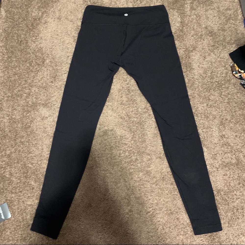 LULULEMON: wunderunder leggings